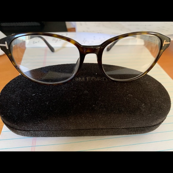 Tom Ford eyeglasses women main image 5